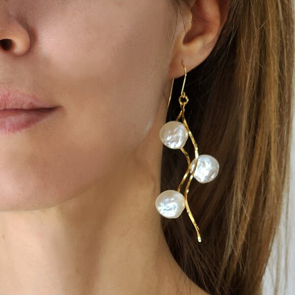 Cult Jewelry Hypoallergenic 18K Gold plated Dangling Coin Pearl Earrings - Picture 1 of 9